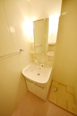 フォレストコート大宮の物件内観写真